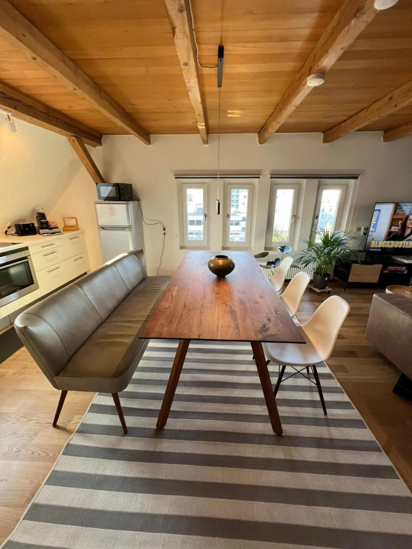 Wohlfühl Loft - Seenähe, Netflix, Boxspringbett, Küche