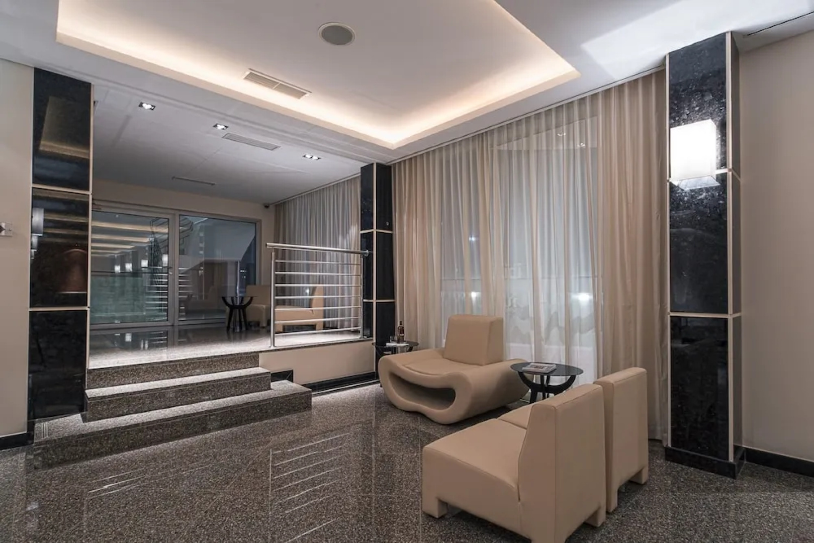 iu Hotel Namibe