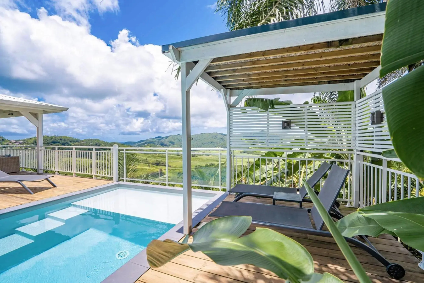 Villa Lanati, 4 ch avec piscine & vue campagne