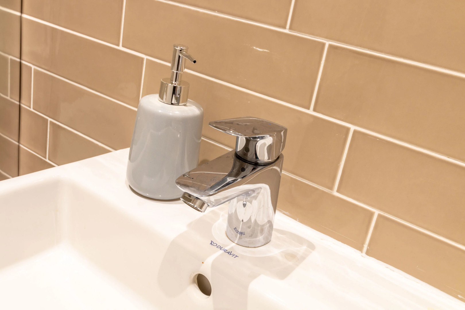 Chic Interior Designed Apartment -NEC/BHX/Solihull