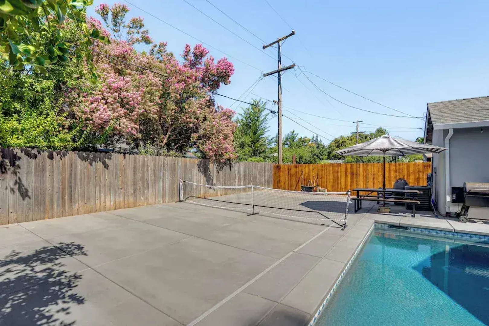 2 Mi to Dtwn: Home w/ Private Pool in Sacramento