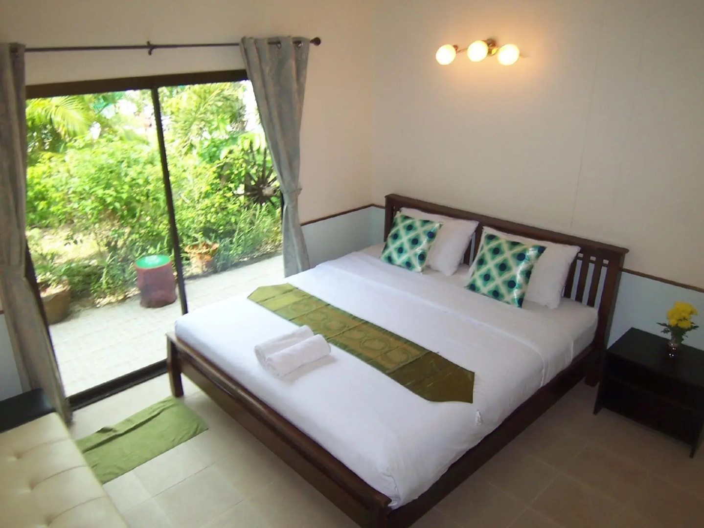 Airport Overnight Hotel