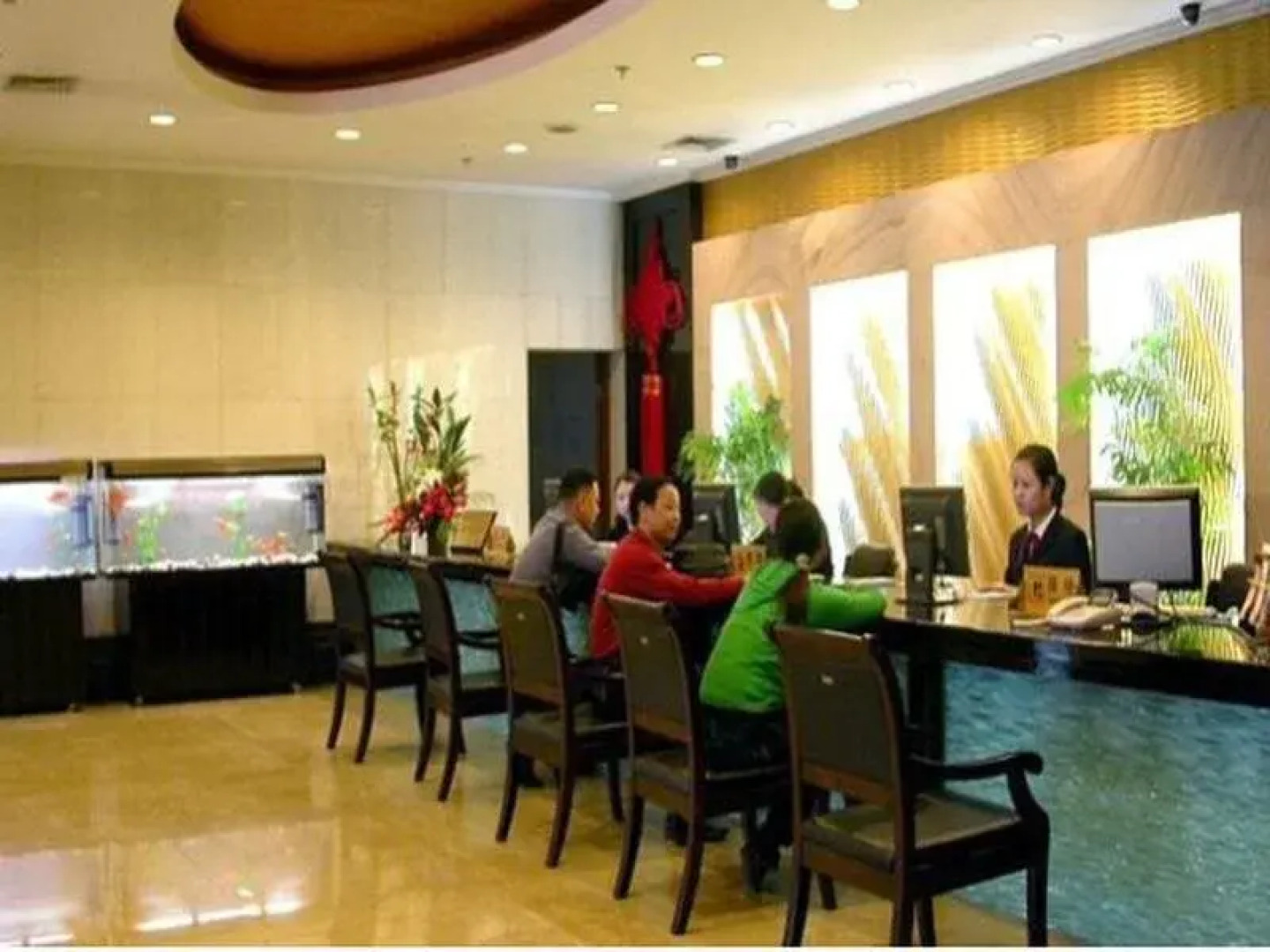 Yiwu Bairui Hotel