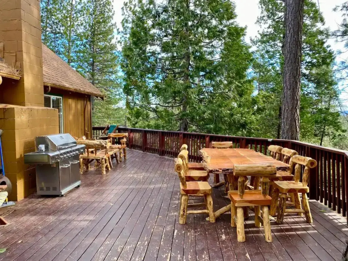 Hot Tub, Deck & View: Peaceful Arnold Cabin!