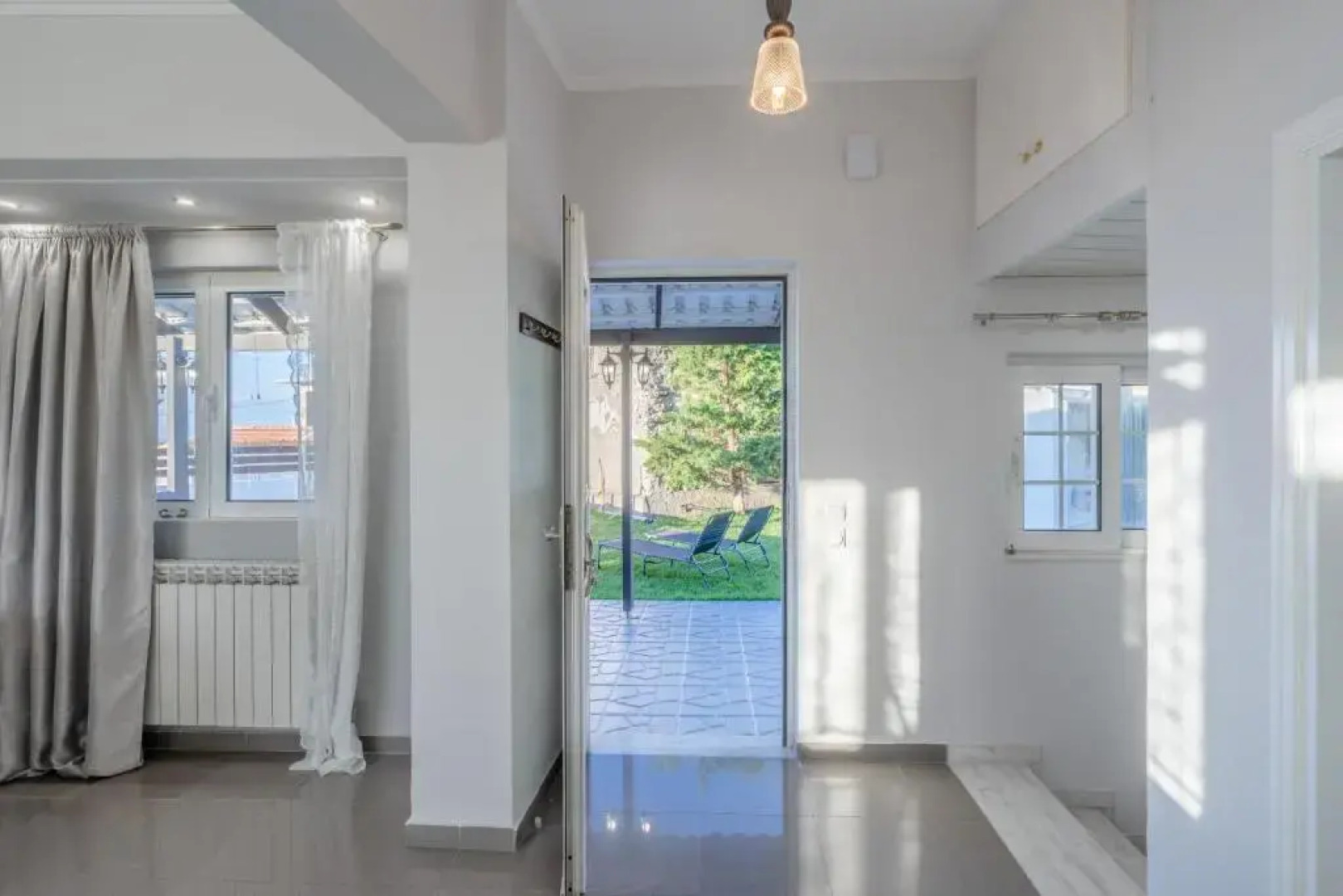 Fontana Luxury Villa Salakos With Pool Near Beach