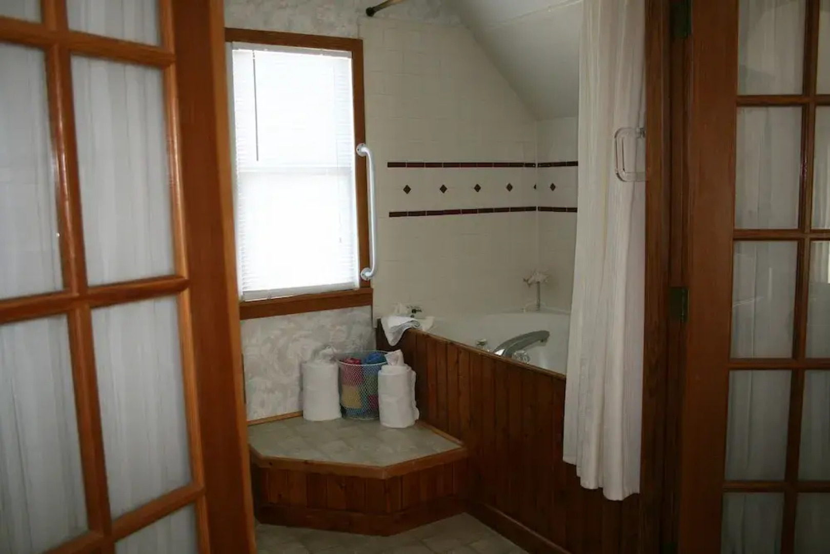 The Cove Bed & Breakfast