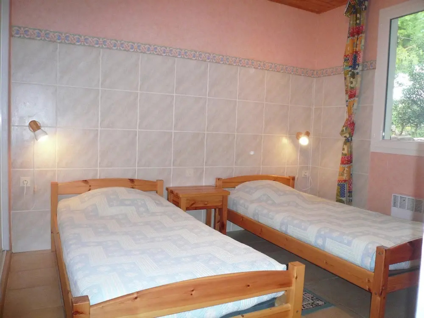 Beautiful Holiday Home, Near Centre. Private Pool. Private Garden. Roofed Terrace