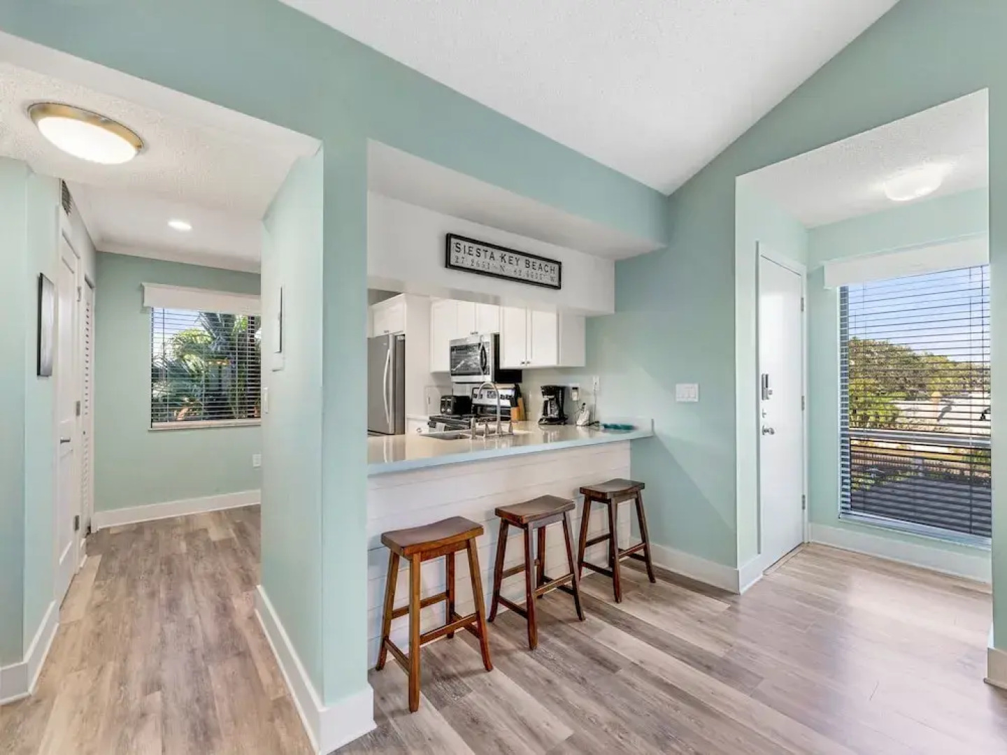 Siesta Dunes Beach 201 by Vtrips