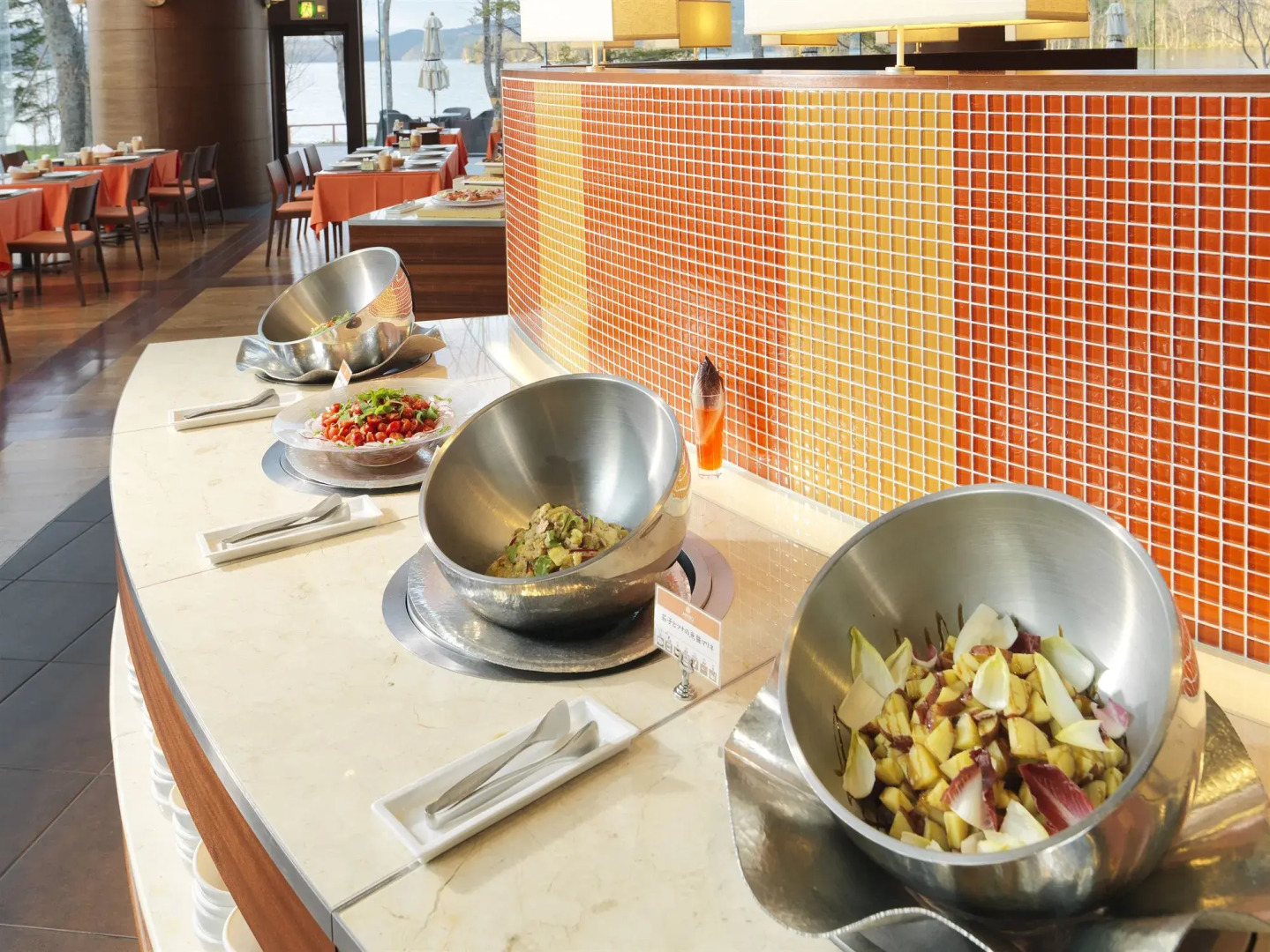 Lake Akan Tsuruga Wings