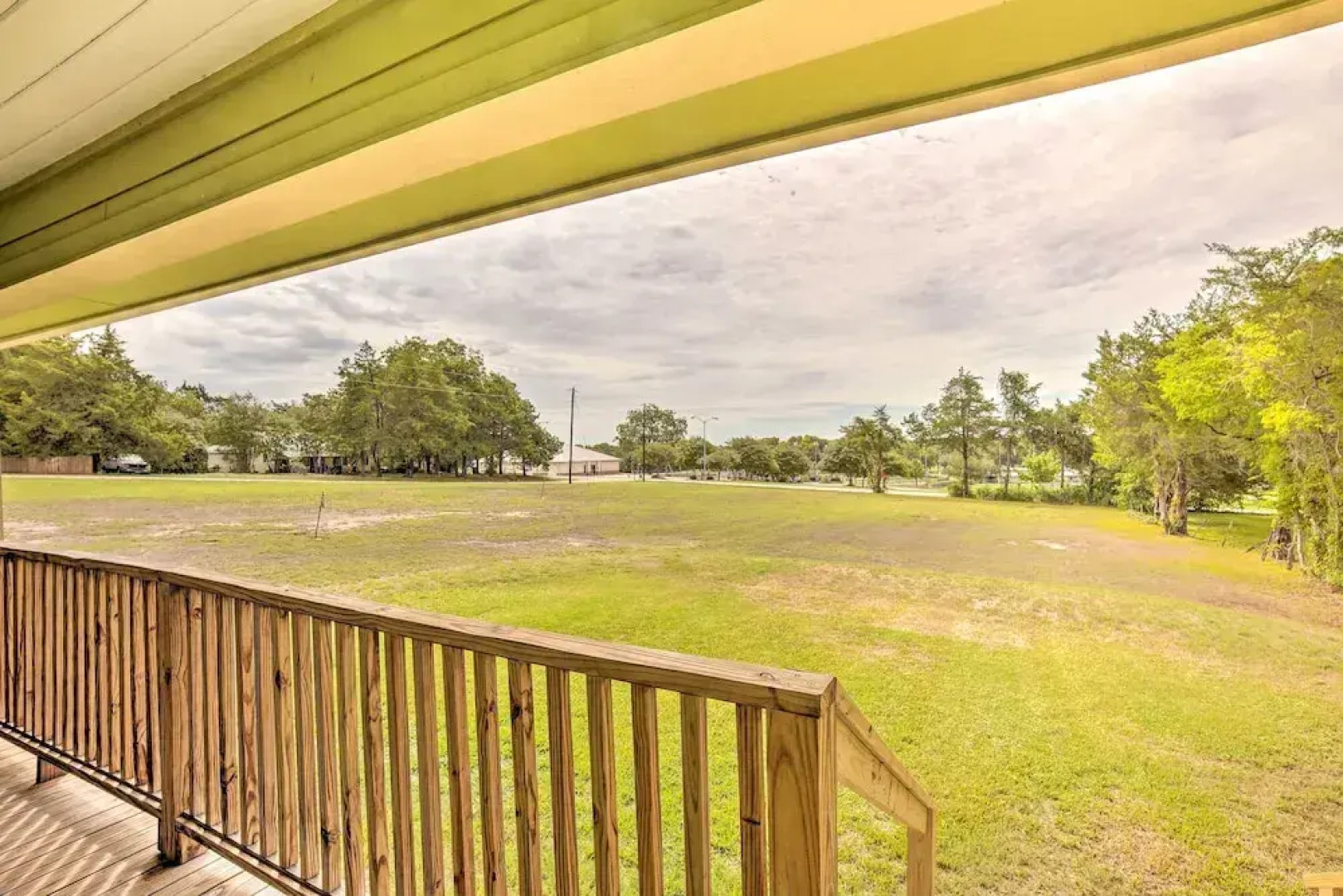 'the Gathering Place' Brenham Home on 6 Acres