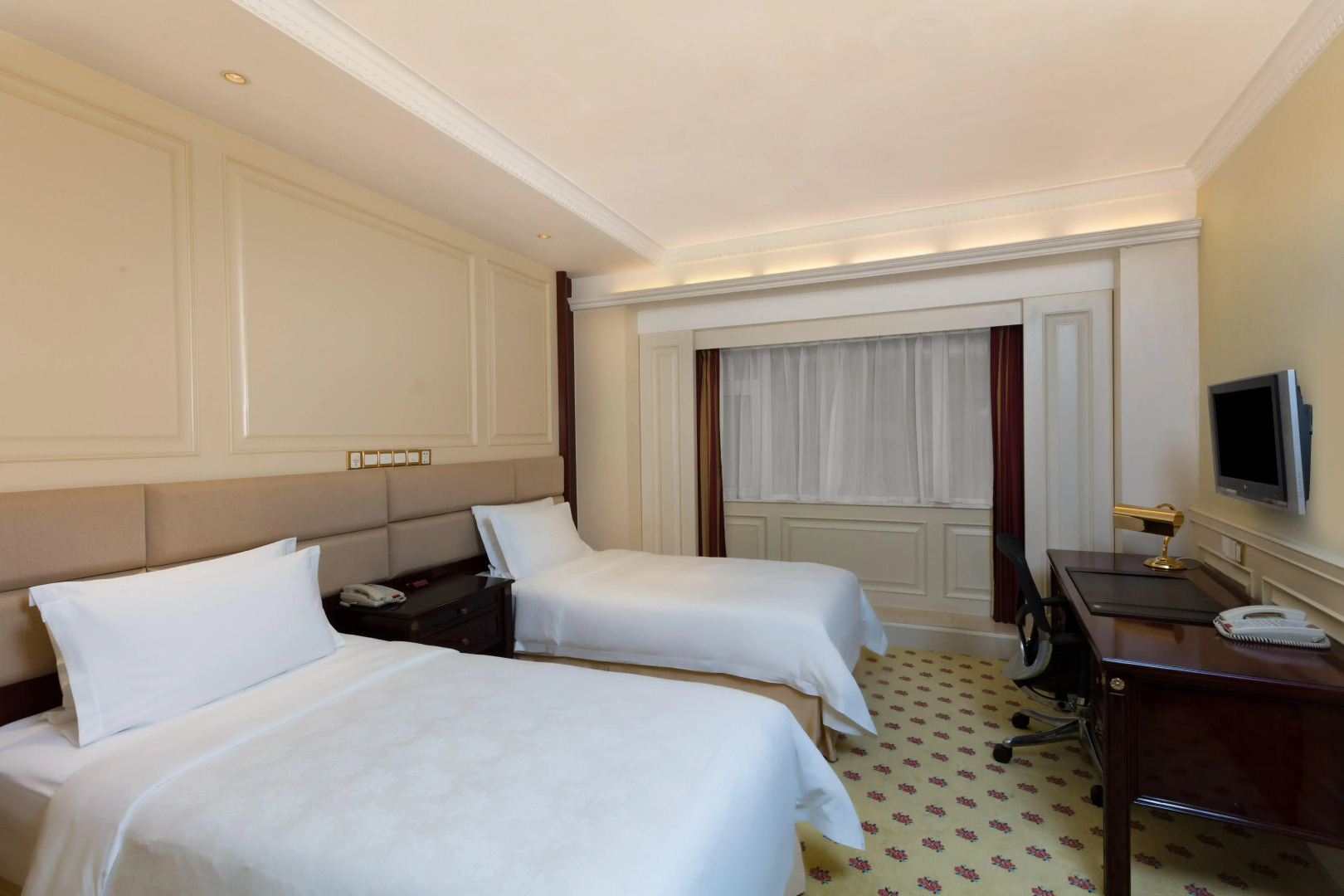 Crowne Plaza Hotel & Suites Landmark Shenzhen by IHG