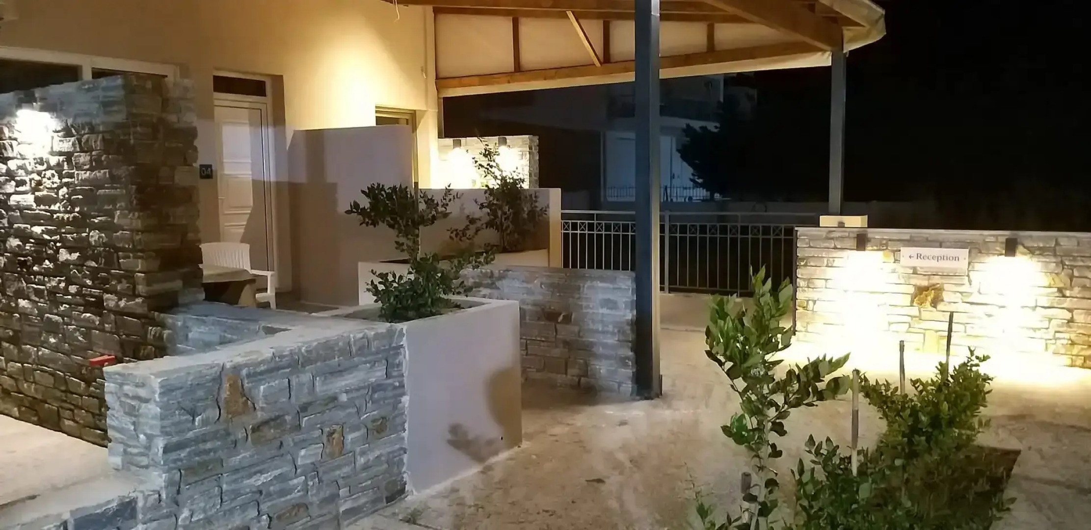 Petries Studios Evoia