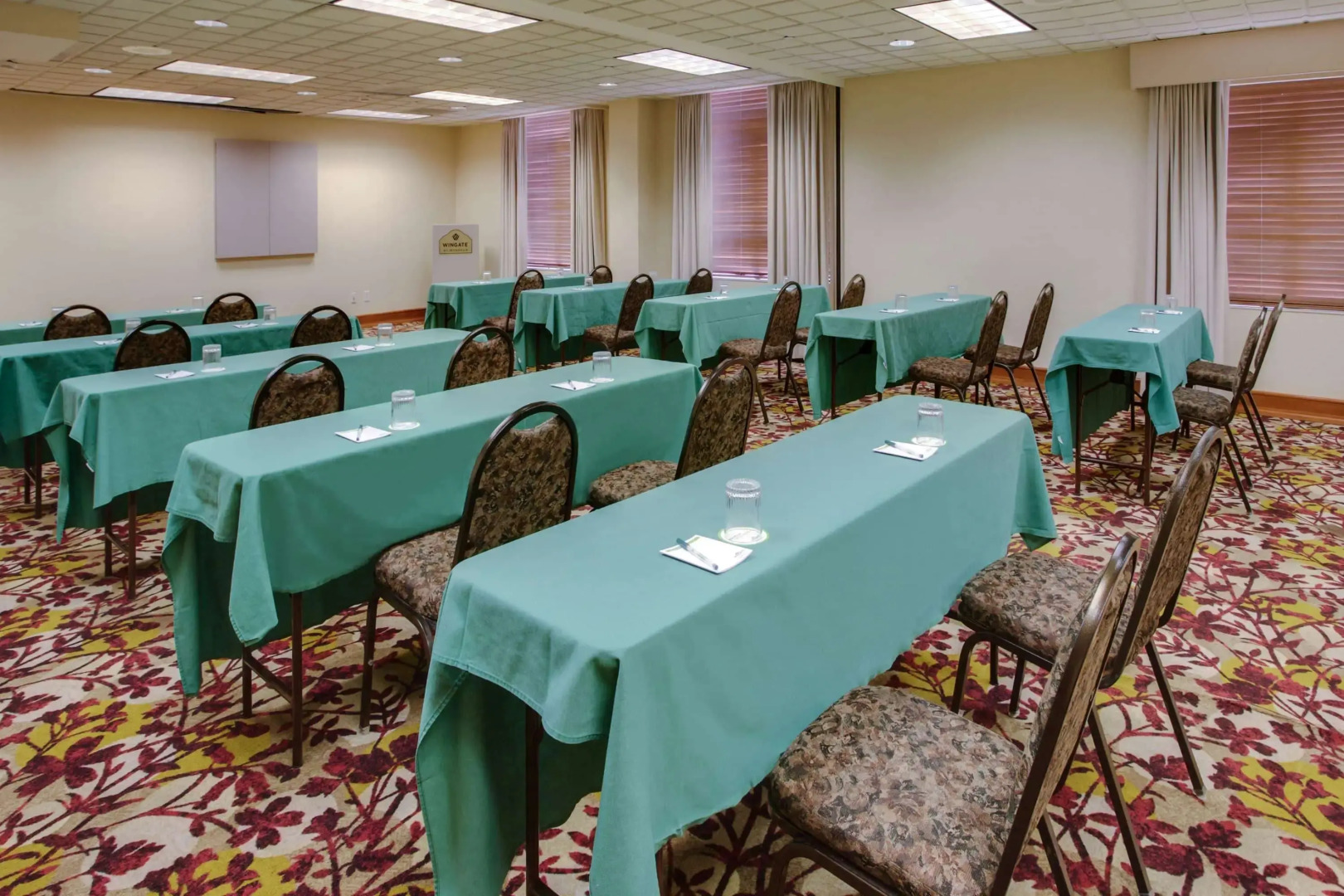 Wingate by Wyndham Chantilly / Dulles Airport