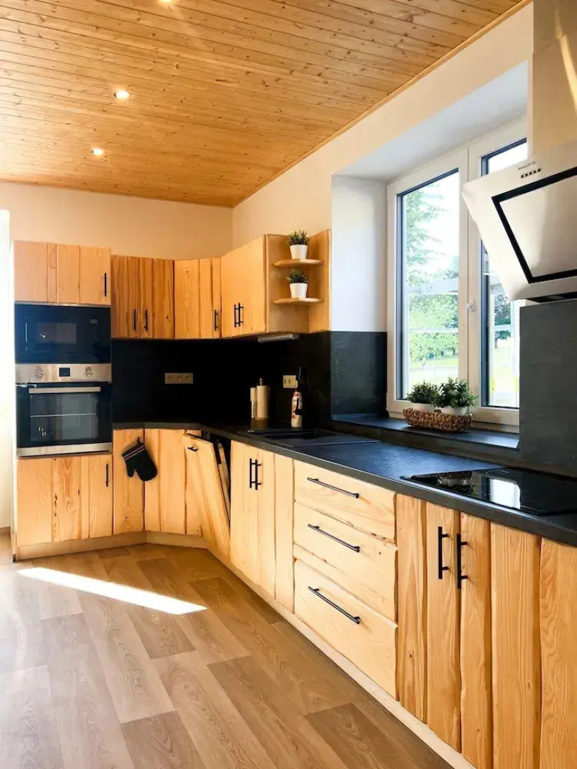 Villa in Bohemia With hot tub