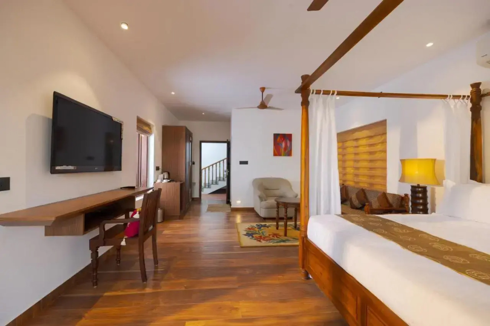 The Isle By Area 707