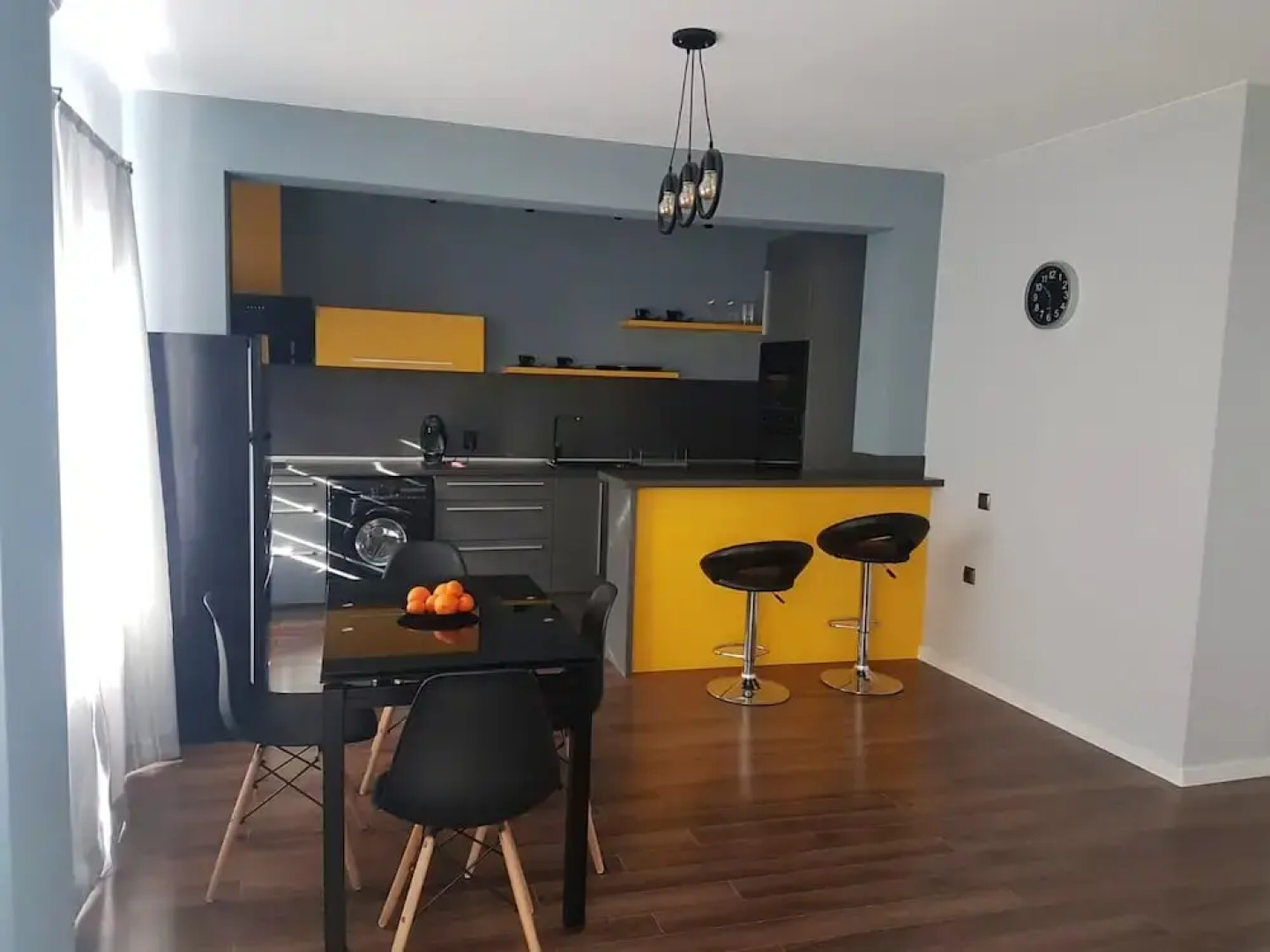 Apartment With one Bedroom in Karlovo, With Wonderful City View, Terrace and Wifi