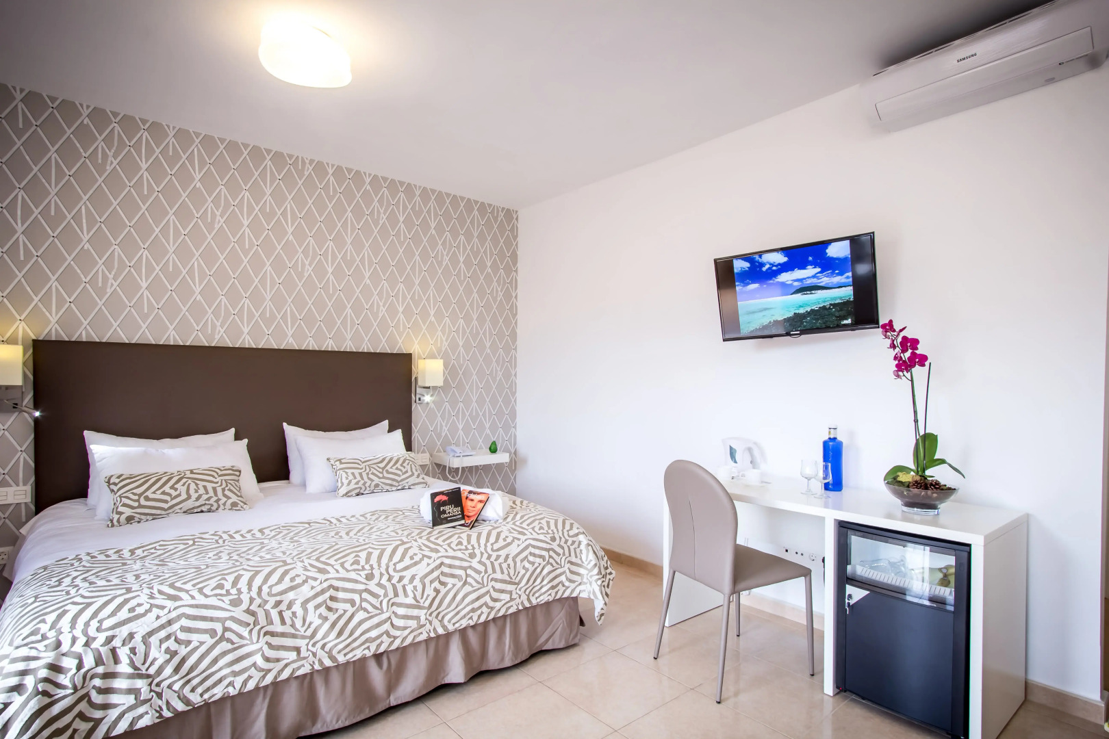 Arena Suite Hotel - Adults Only