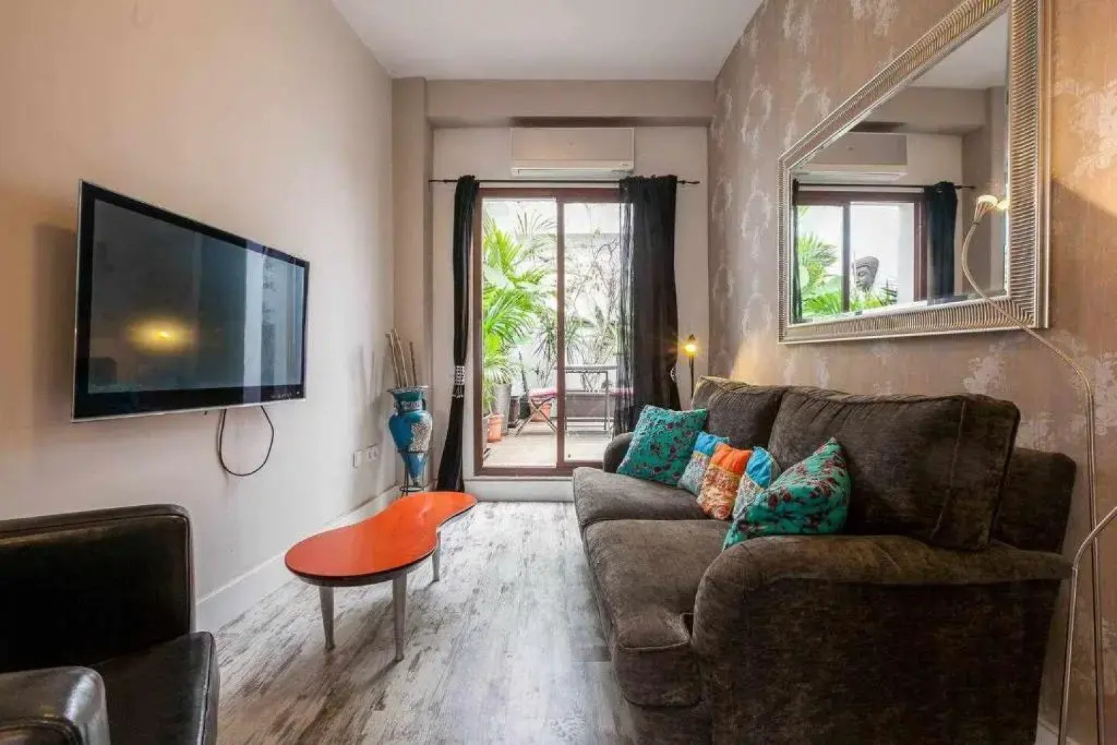 diseño árabe a sólo 15 minutos de Sevilla Netflix y piscina