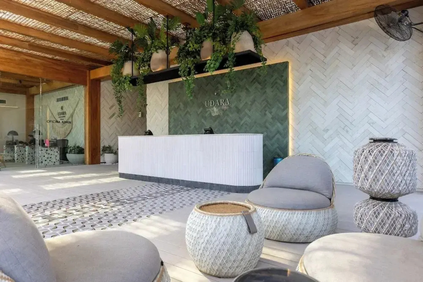 Bosa Hotels & Residences