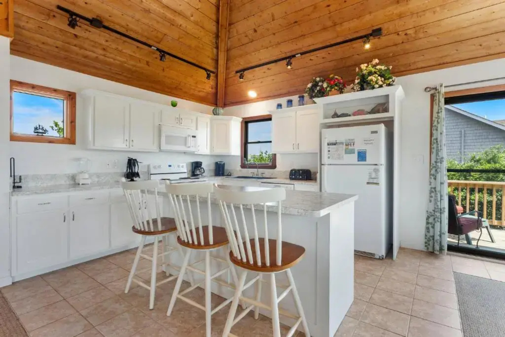 1100 - La Maison De Geezer