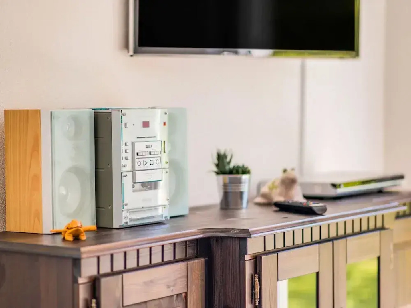 Charming Apartment in Weinsheim with Garden