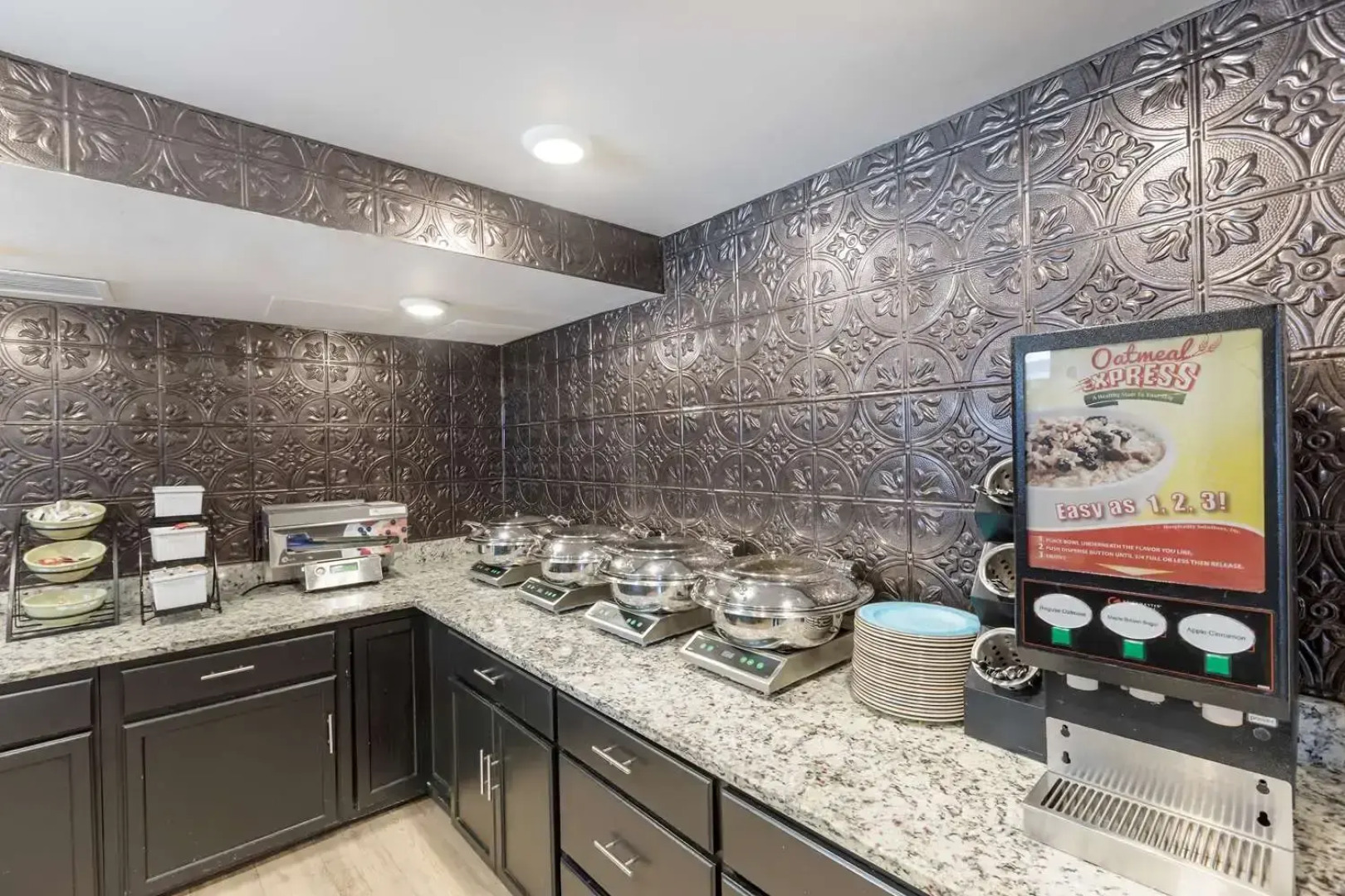 Best Western Plus Milwaukee West