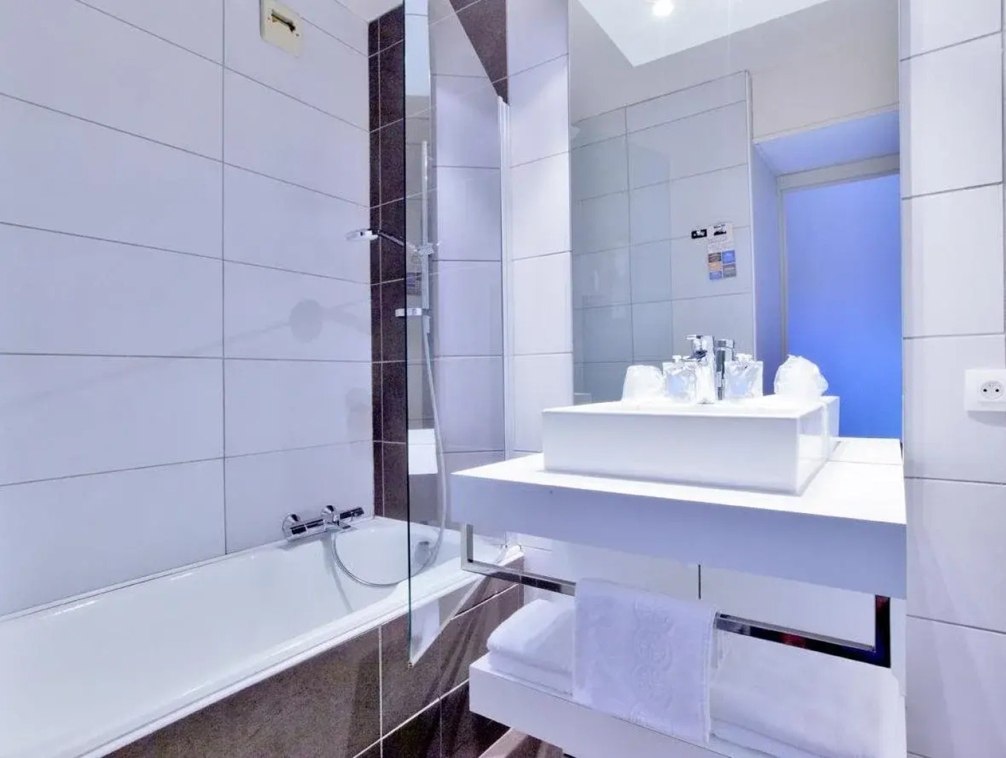 Kyriad Bourg En Bresse