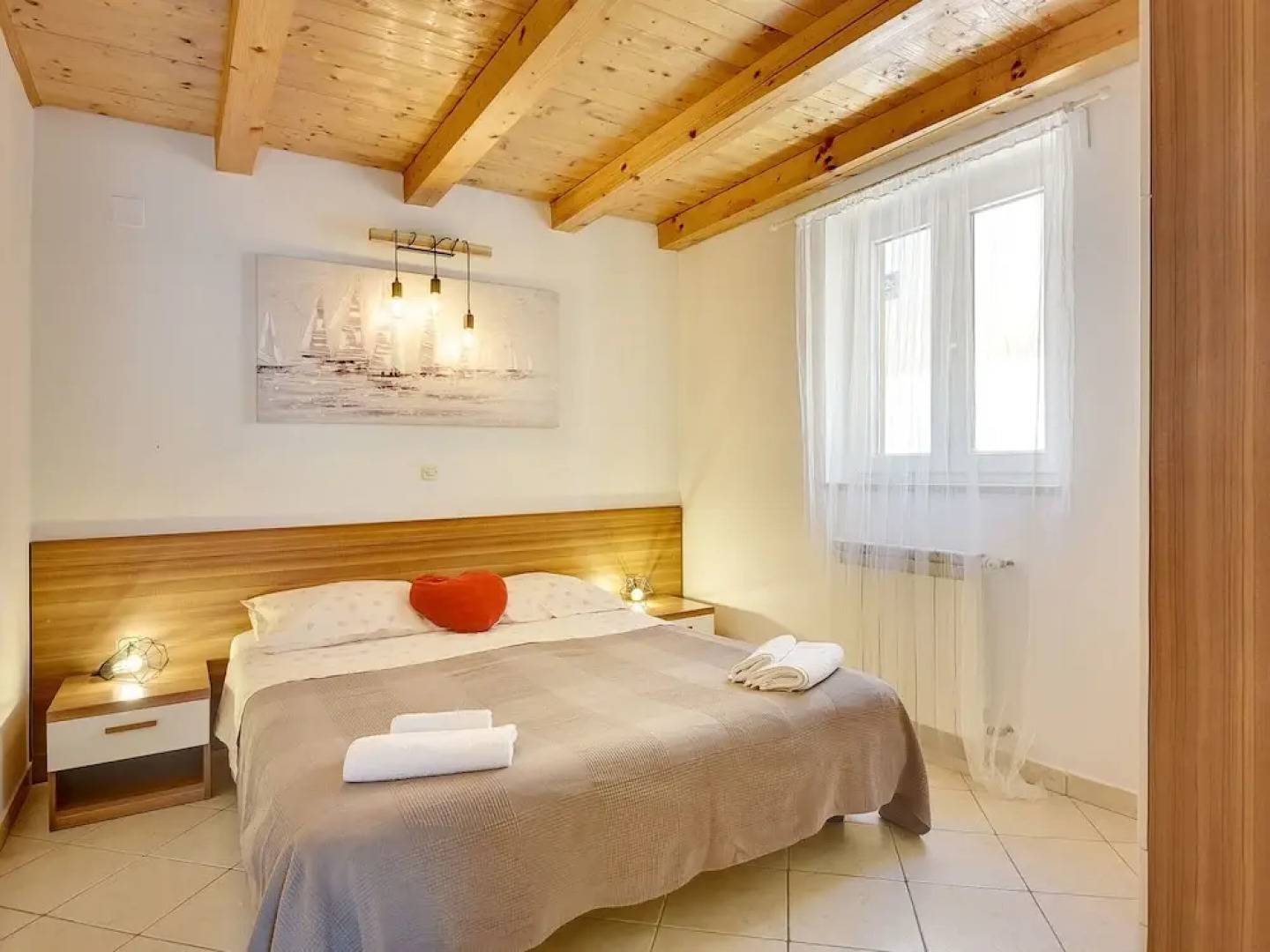 Detached Holiday House With Private Pool Only Near the Beach