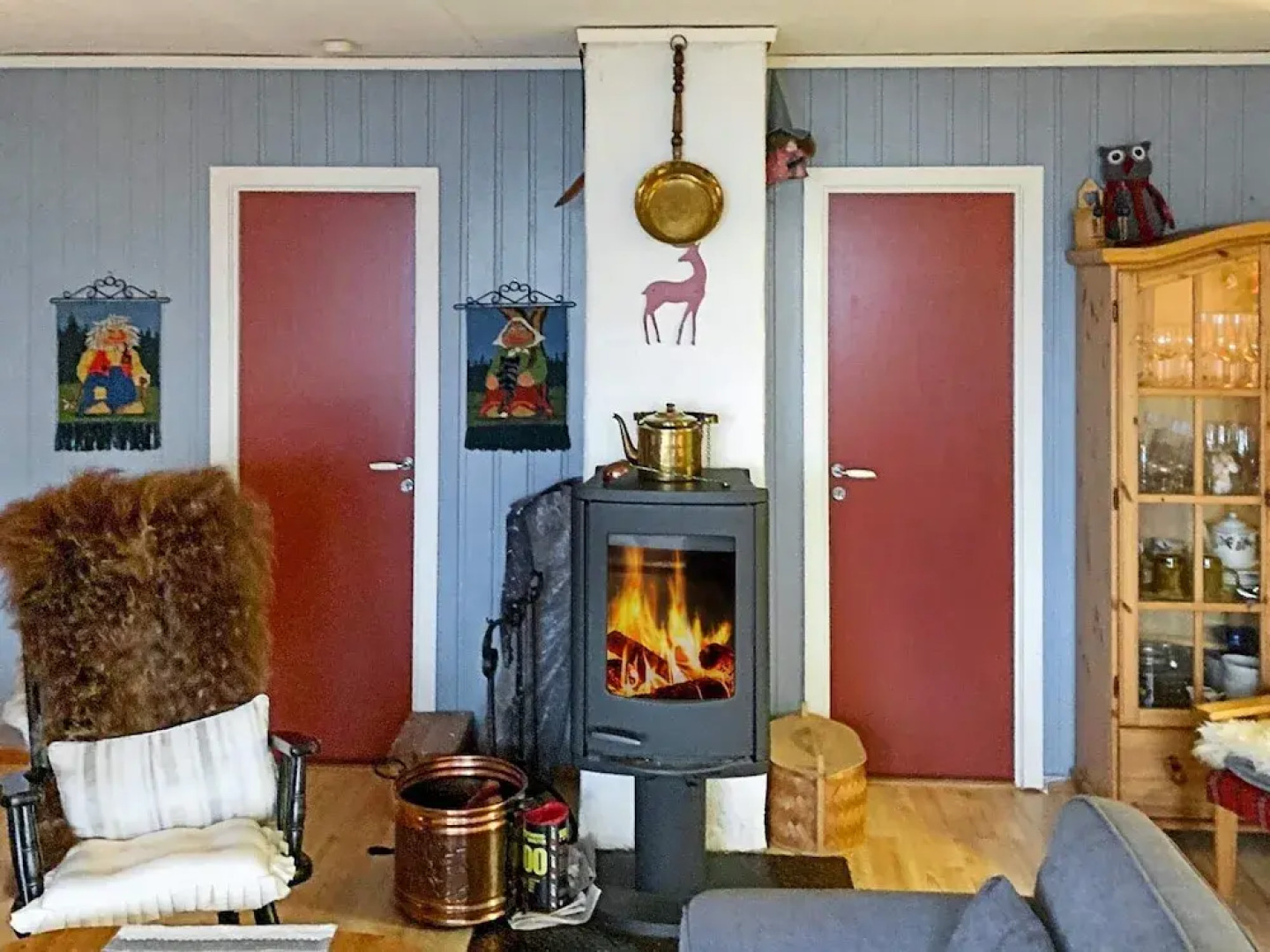 6 Person Holiday Home in Ostereidet