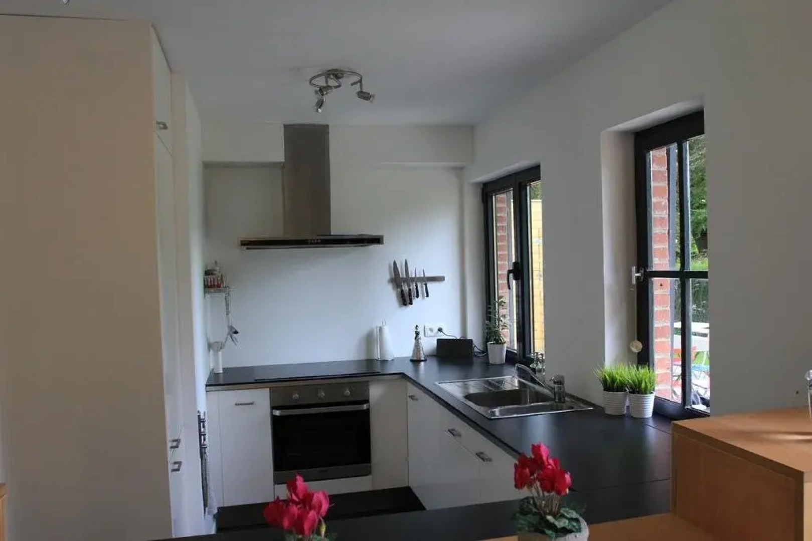 Villa Near Durbuy With Sauna & Play Area