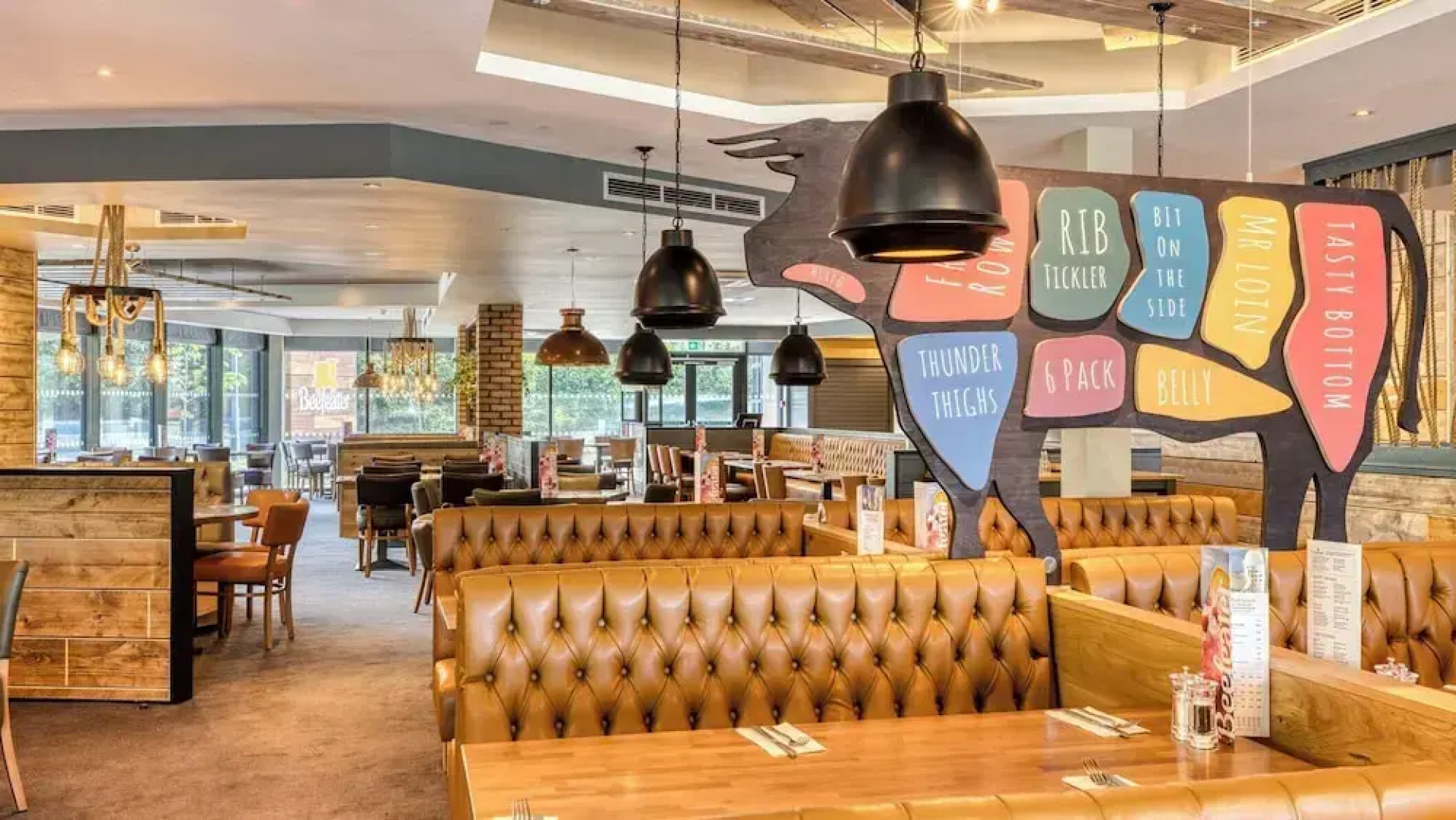 Premier Inn Bristol Parkway M32