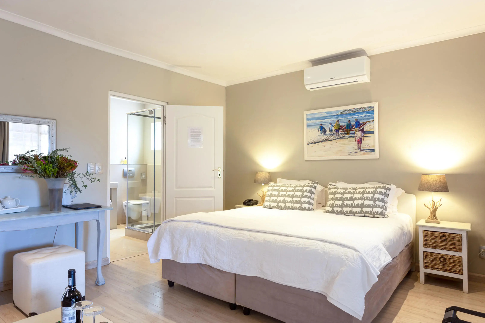 Whale Rock Luxury Lodge