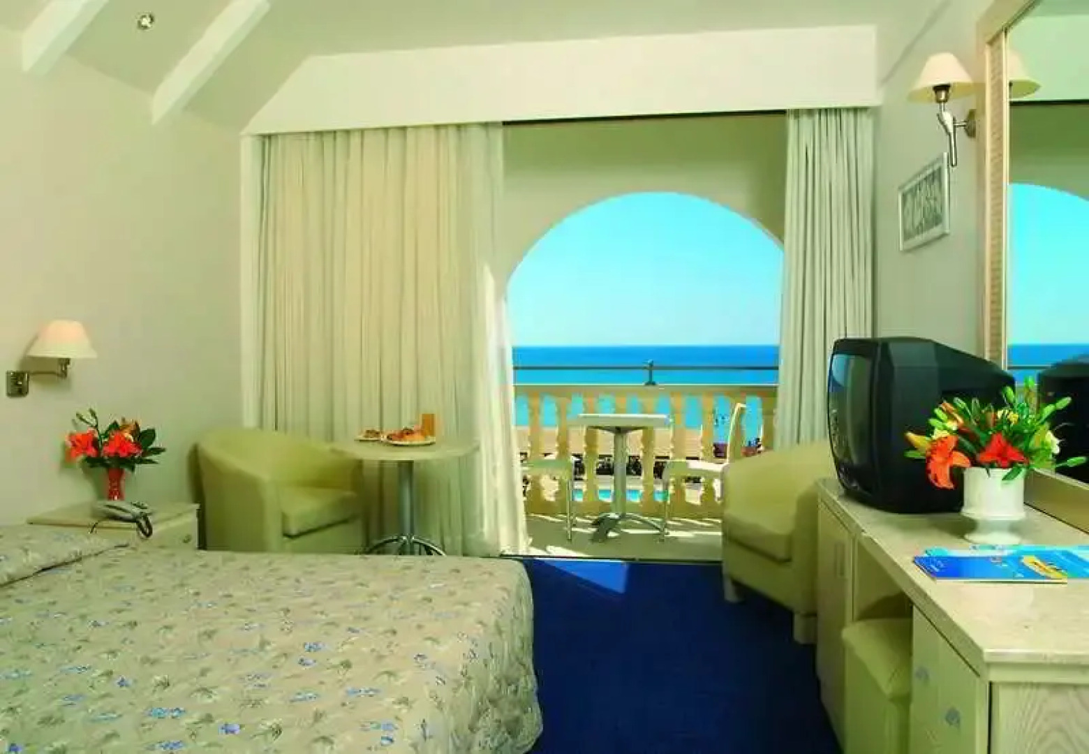 Radisson Beach Resort Larnaca