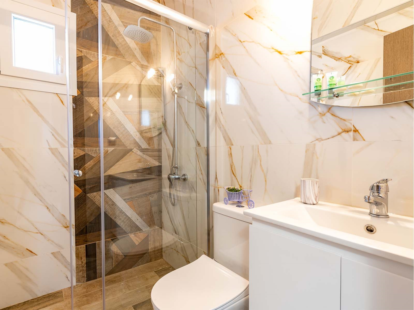 Kiosse Maison 3 by TravelPro Services - Nea F...