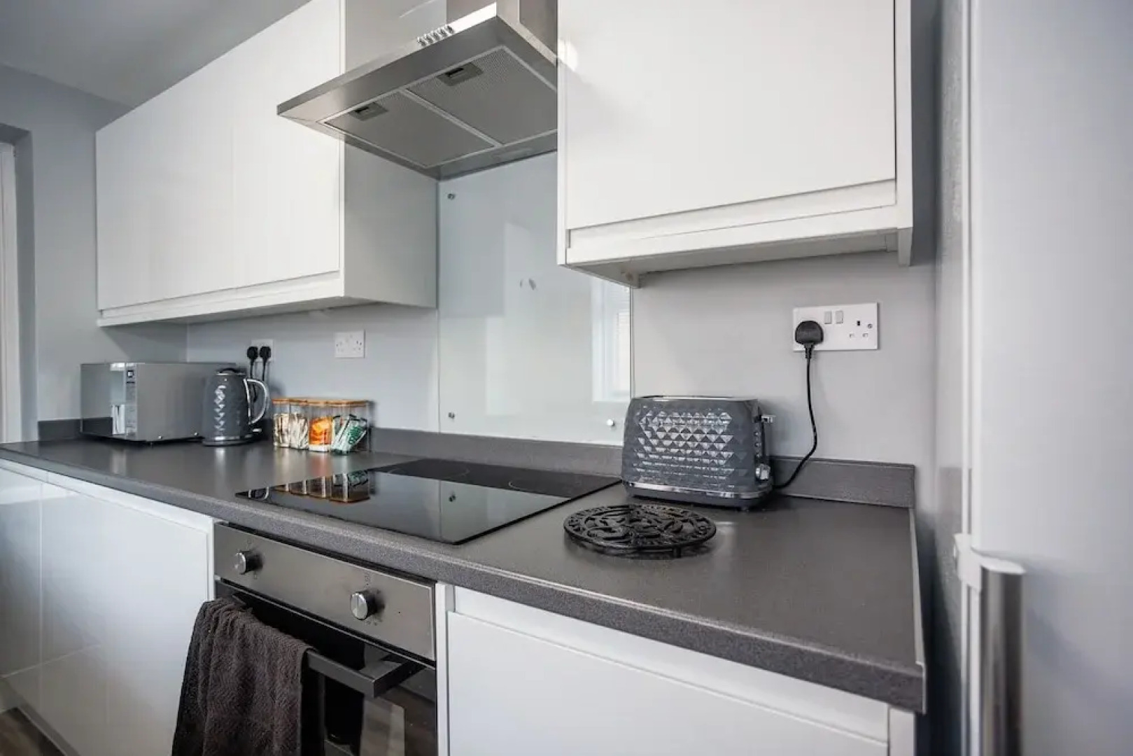 Bedlington - House - Sleeps 3 - Parking - Garden