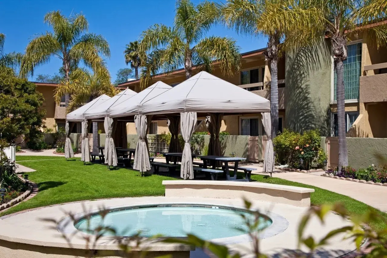 Winners Circle Resort