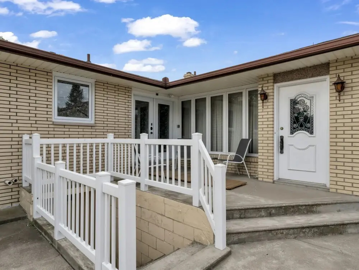 Park Bungalow #4 - Seacliff Beach Suites