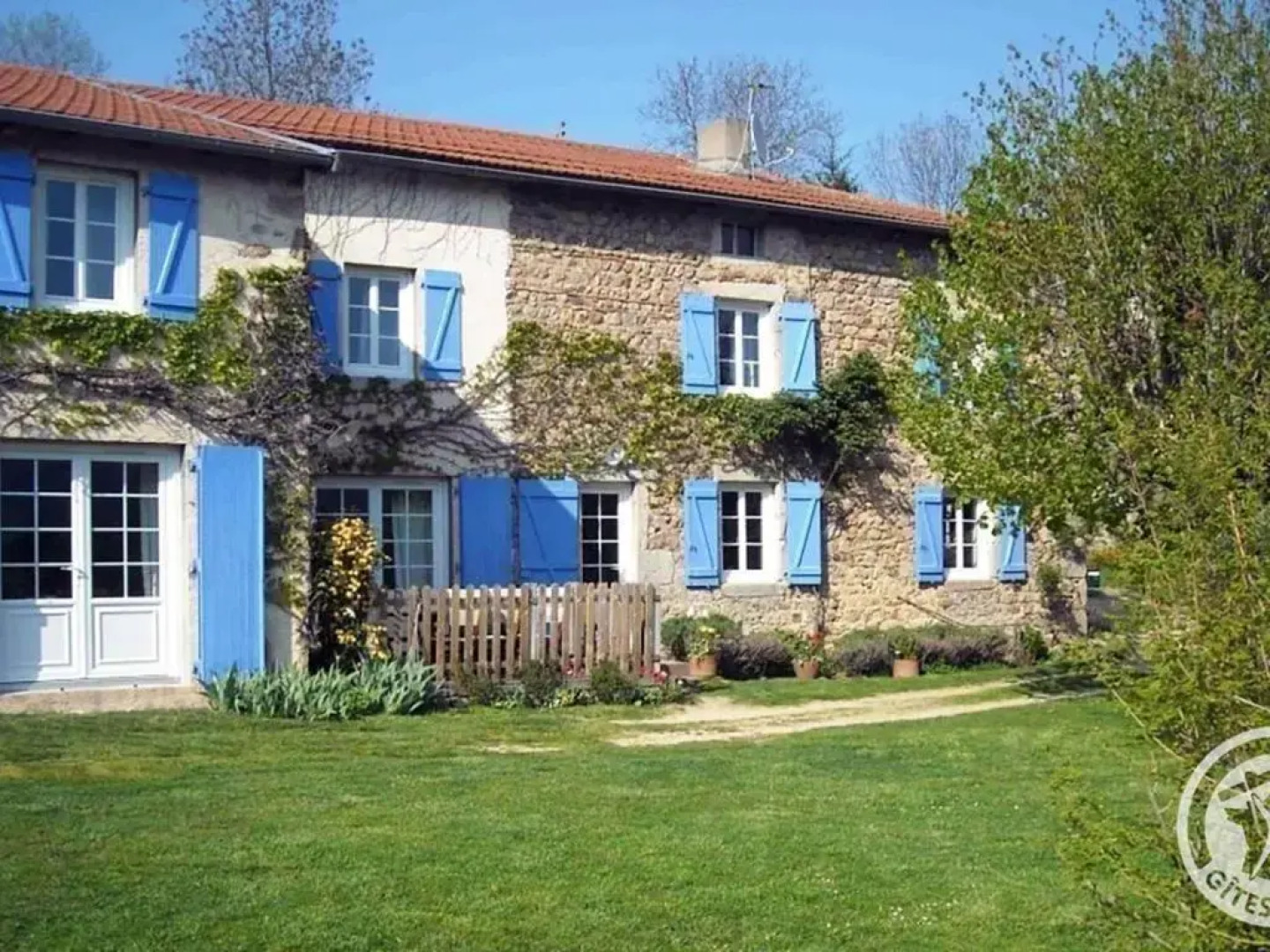 Gîte Saint-Alban-les-Eaux, 7 pièces, 10 personnes - FR-1-496-95