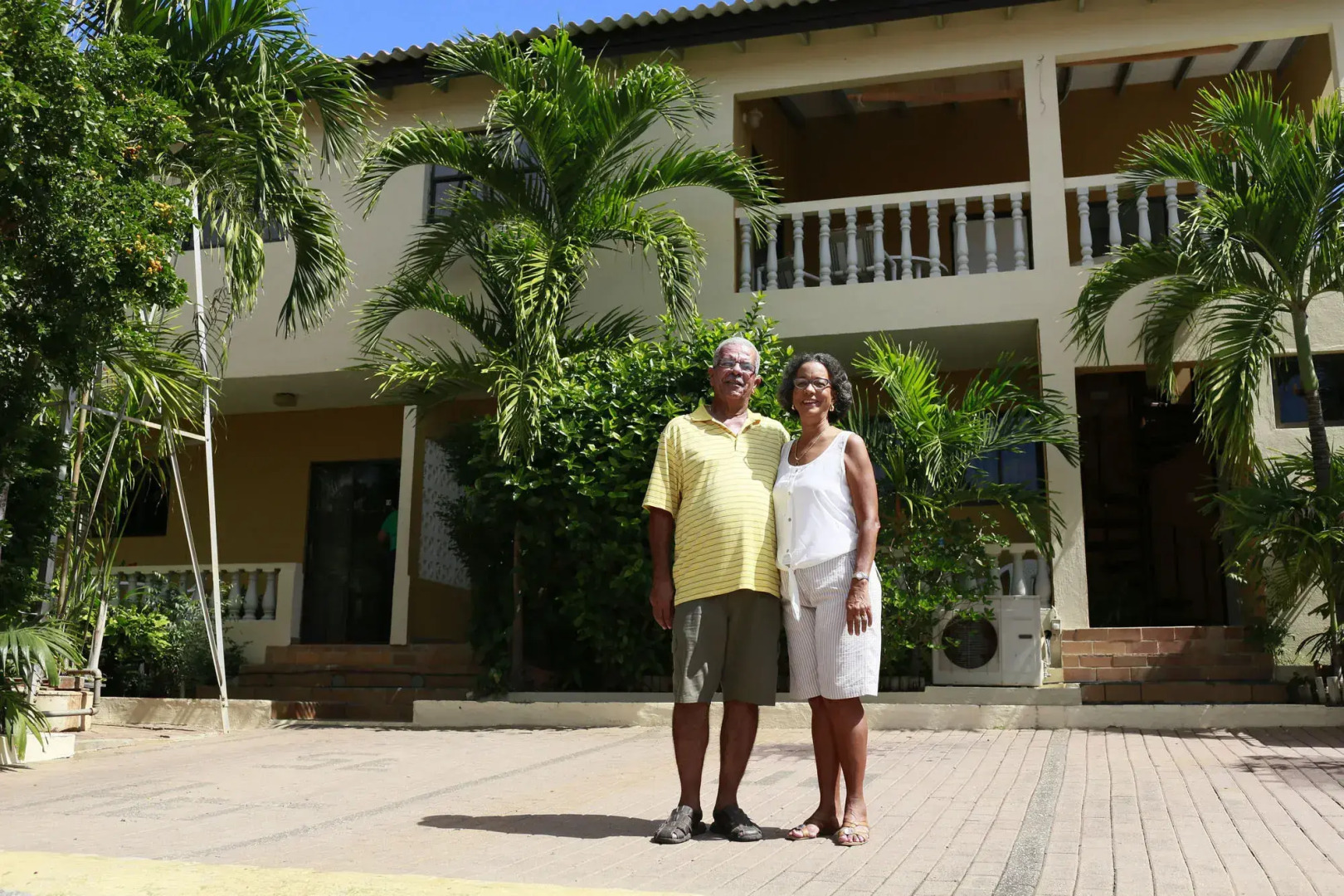 Hersher Studios & Apartments