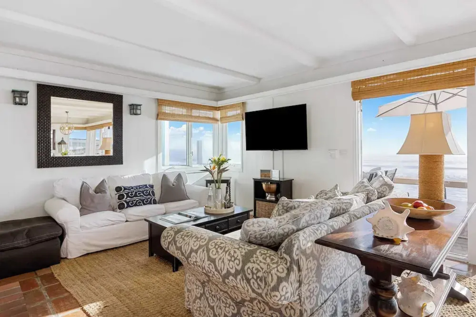 Unbeatable Beachfront Bliss w/ Ocean Views, Luxe Interiors & Patio Beach Road