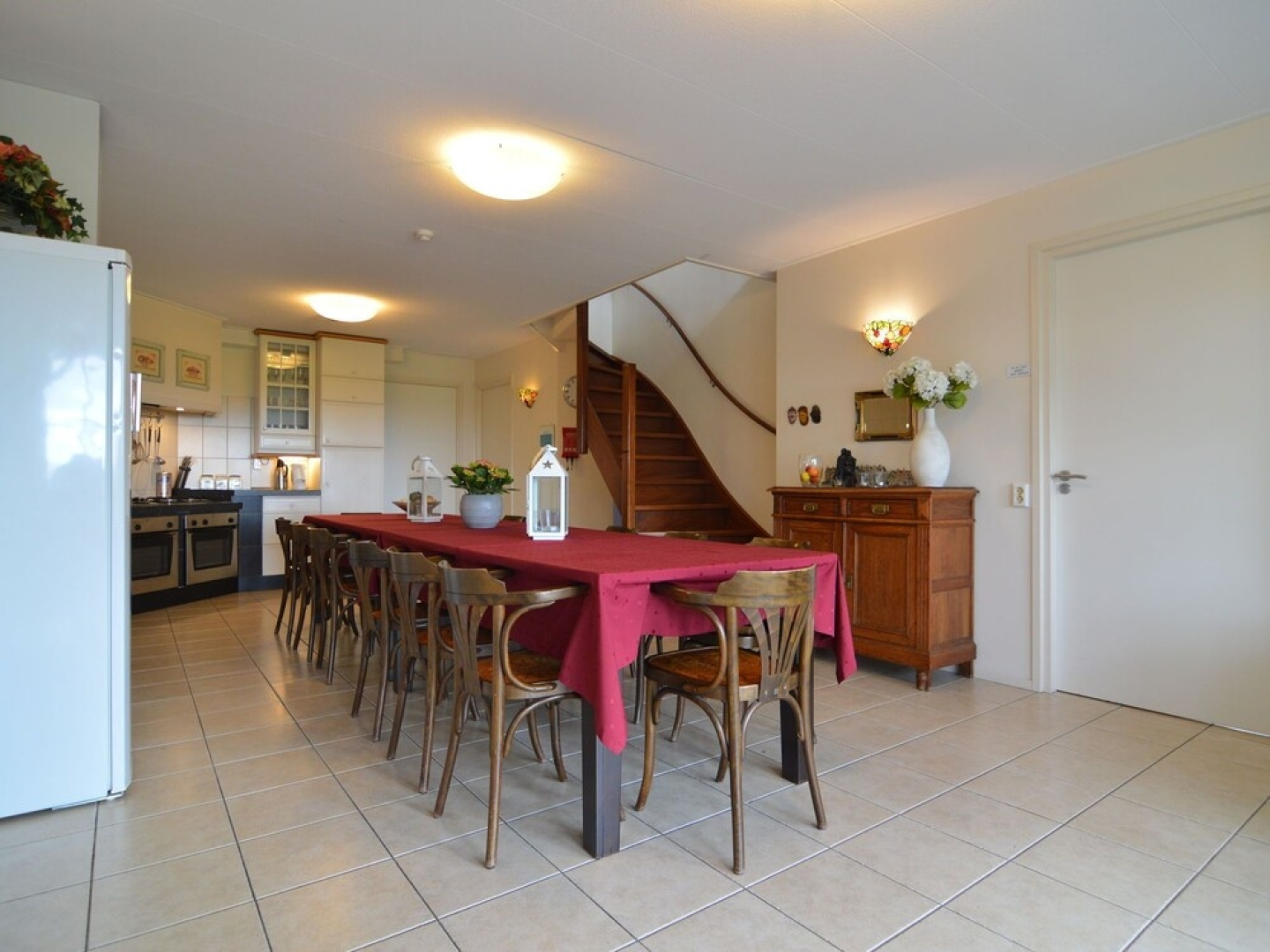 Luxury Holiday Home In Noordbeemster with Bubble Bath