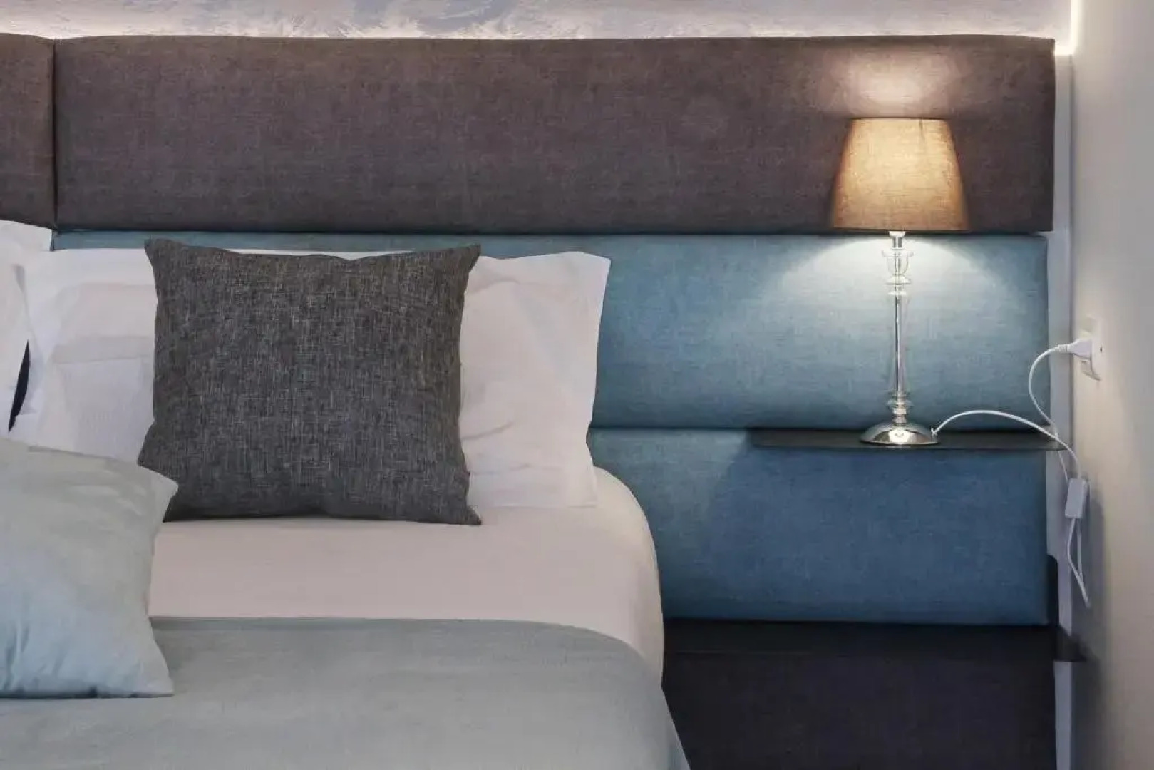 TiAMo Modern Design Guest House