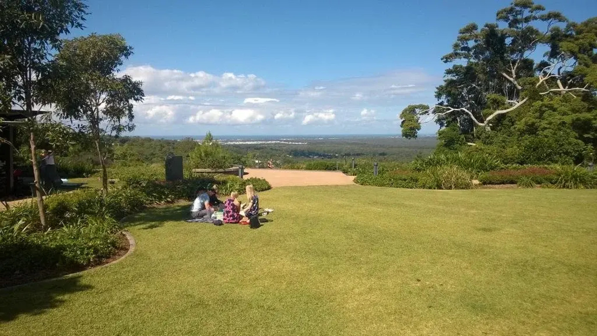 Sunshine Coast Tropical Getaway