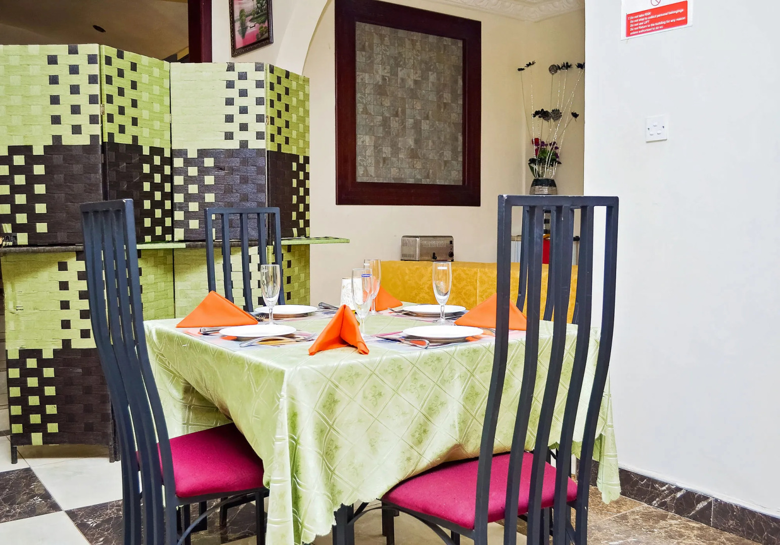 Bethel Heights Hotel