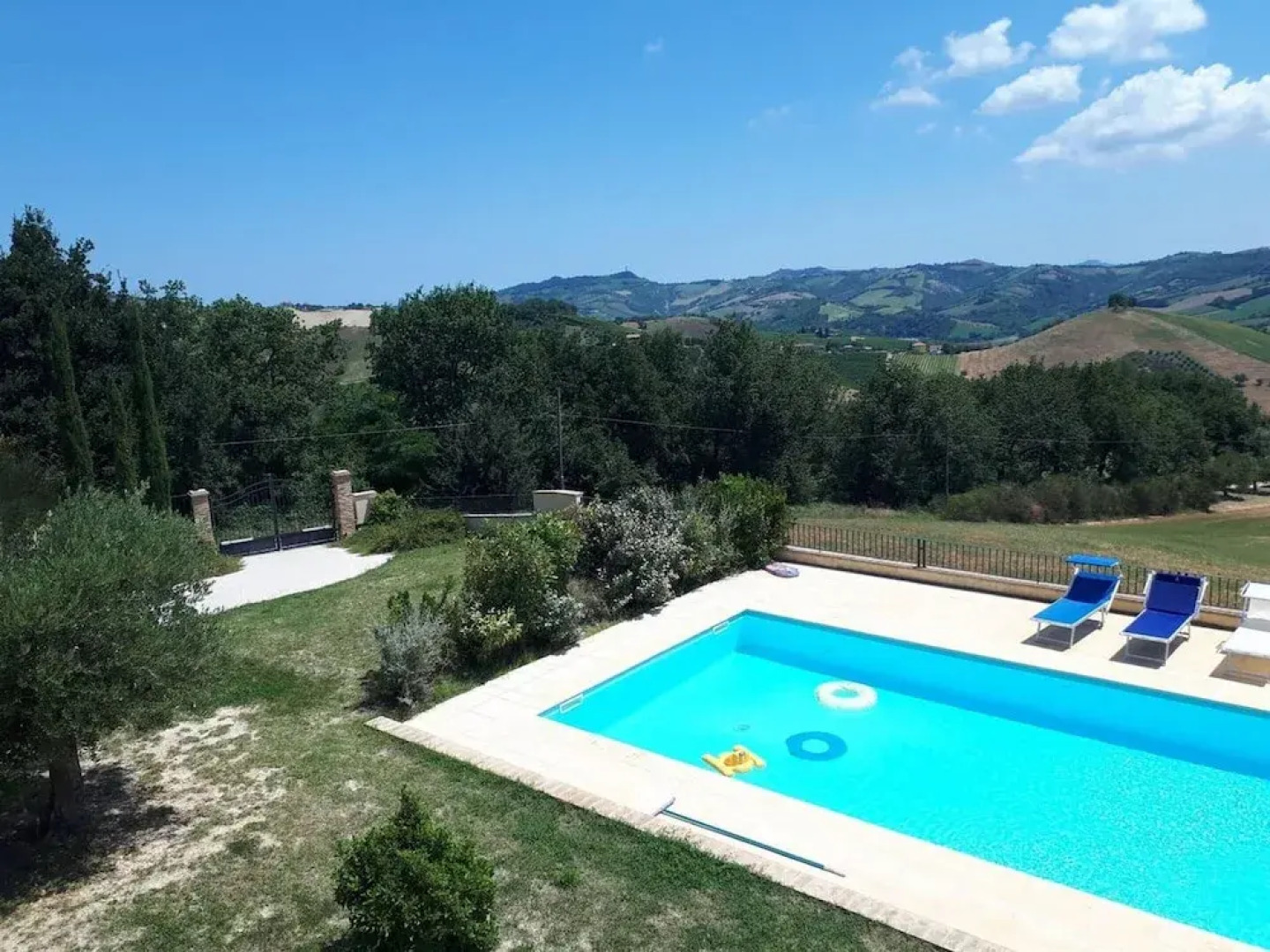 Villa With 3 Bedrooms in Provincia di Ascoli Piceno, With Wonderful Mountain View, Private Pool, Furnished Garden