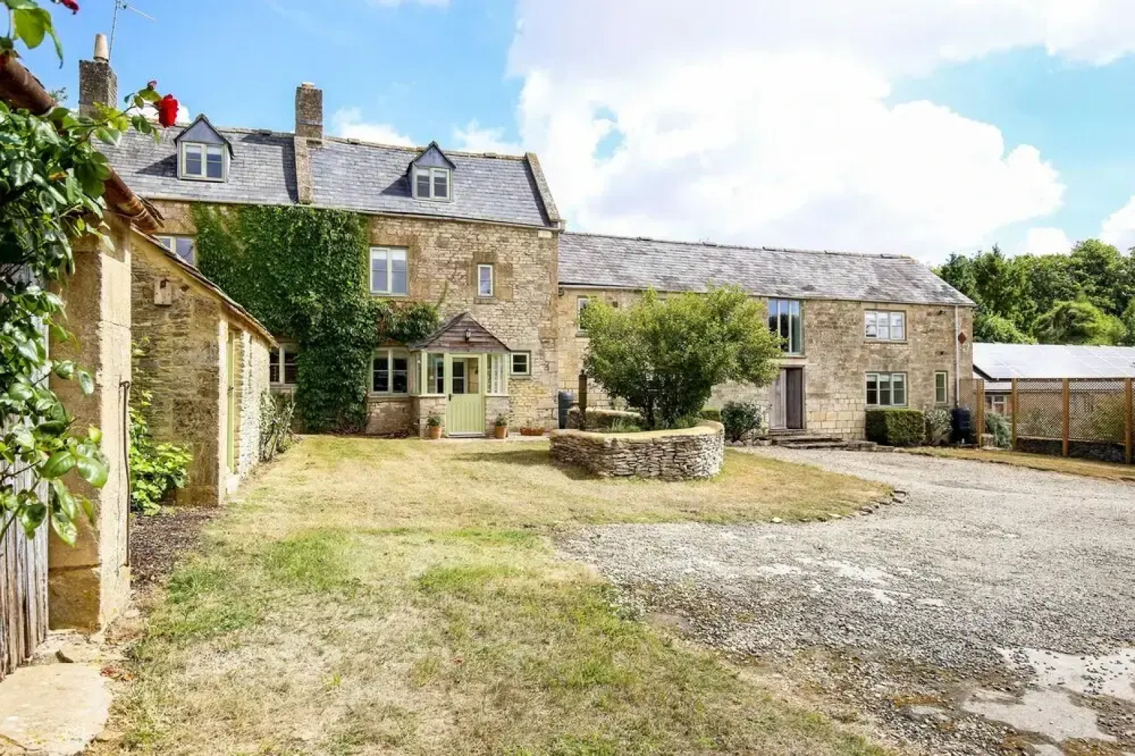 Rustic Cotswolds Farmhouse by Burford