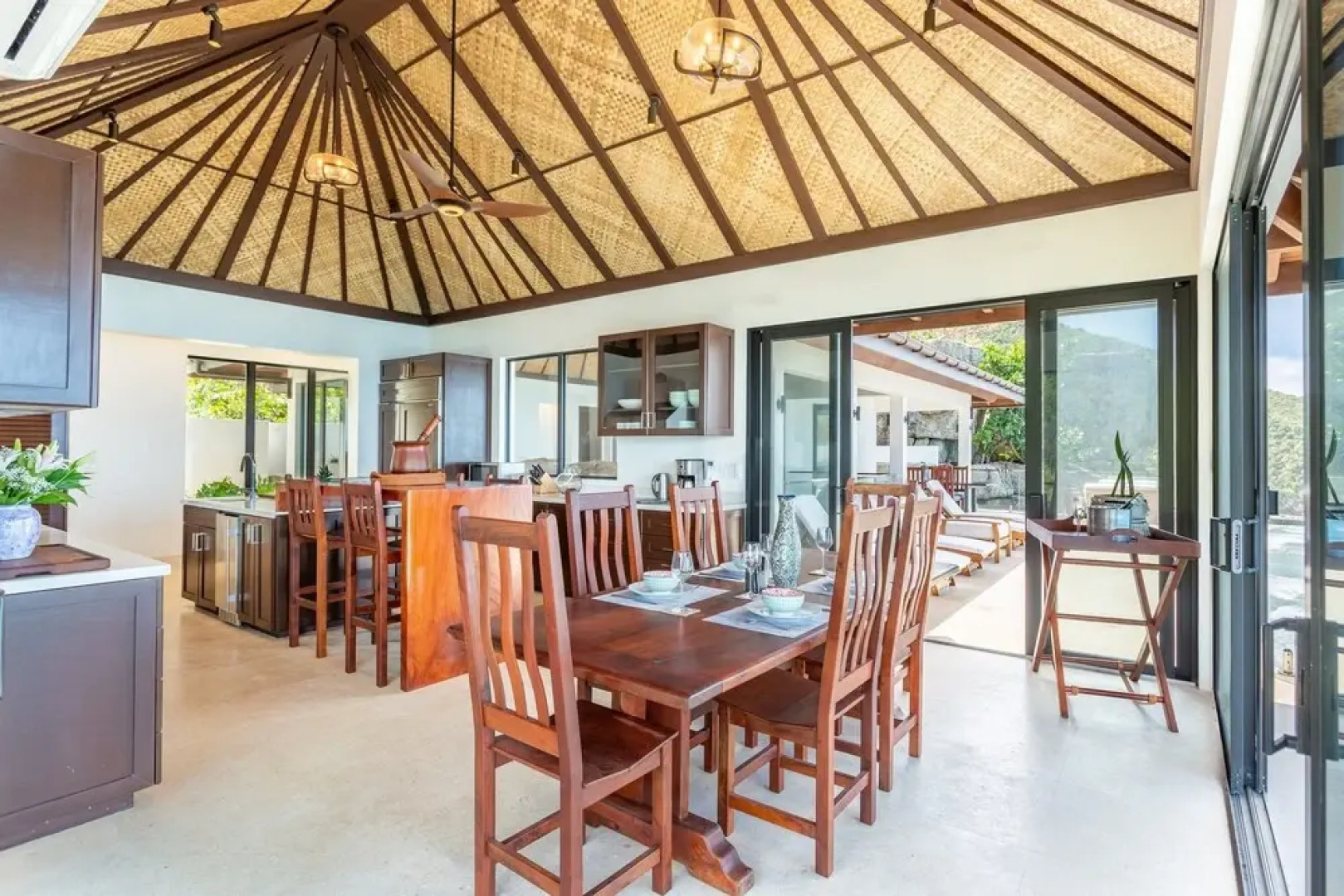 M&M Cooper Bay - The Cooper Bay Villas