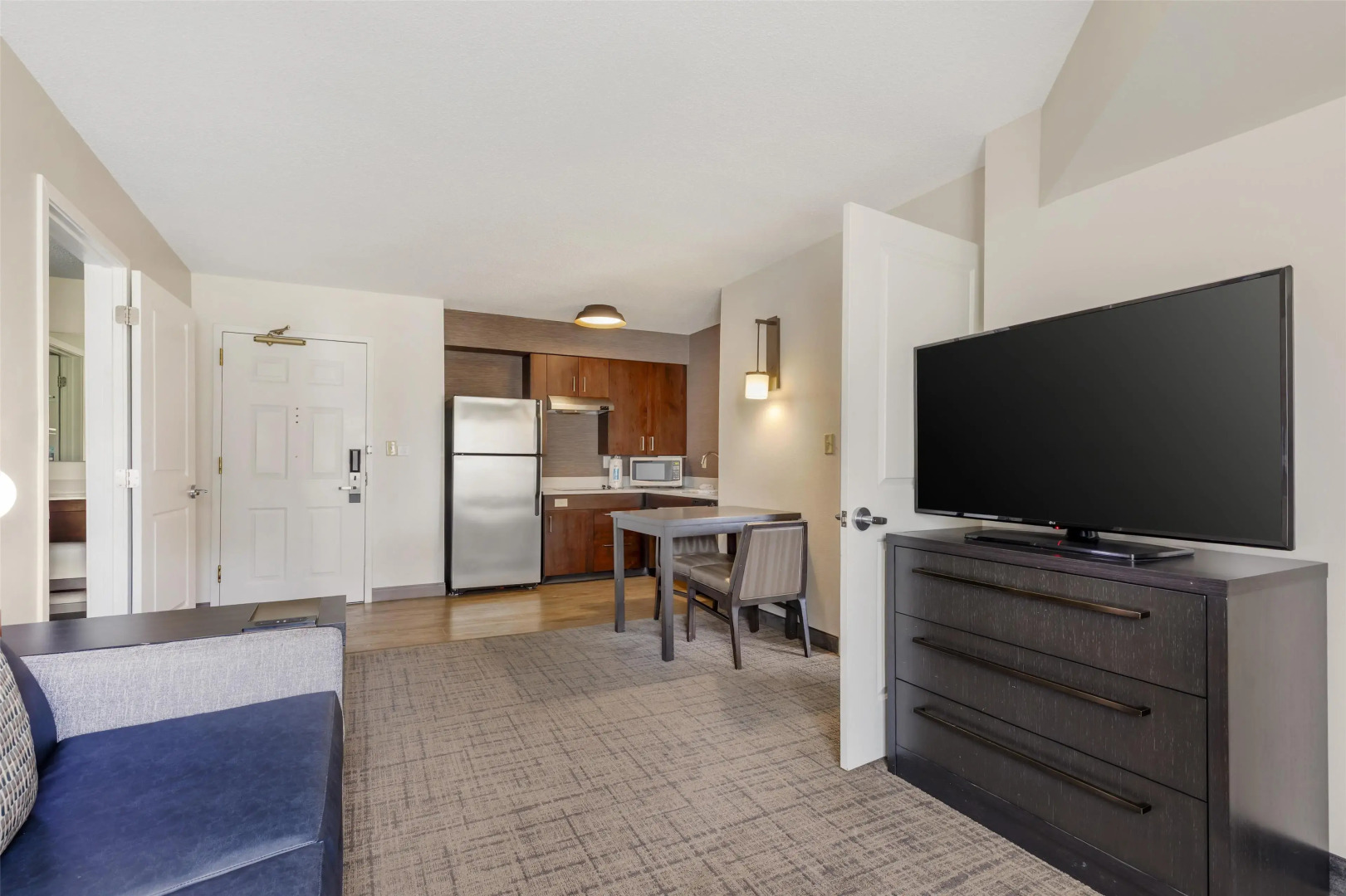 Sonesta ES Suites Fairfax Fair Lakes