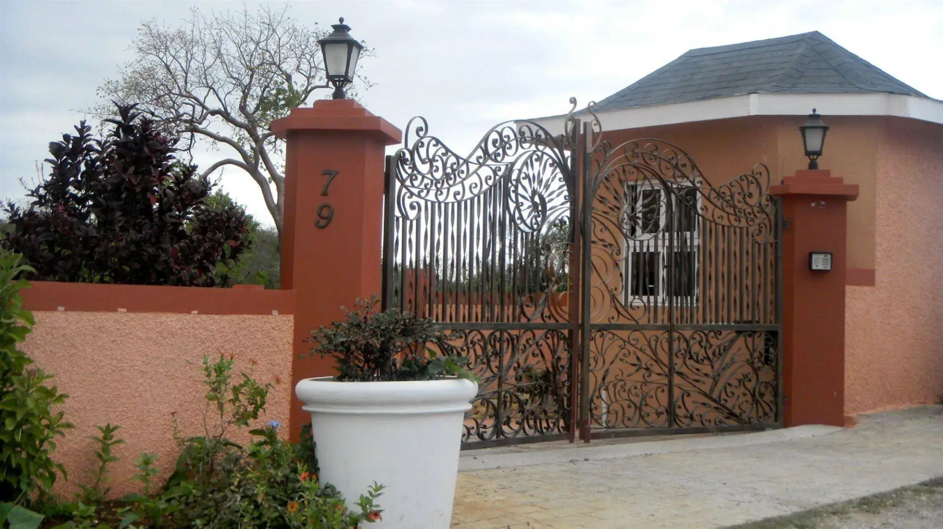 The Residences At Briarwood