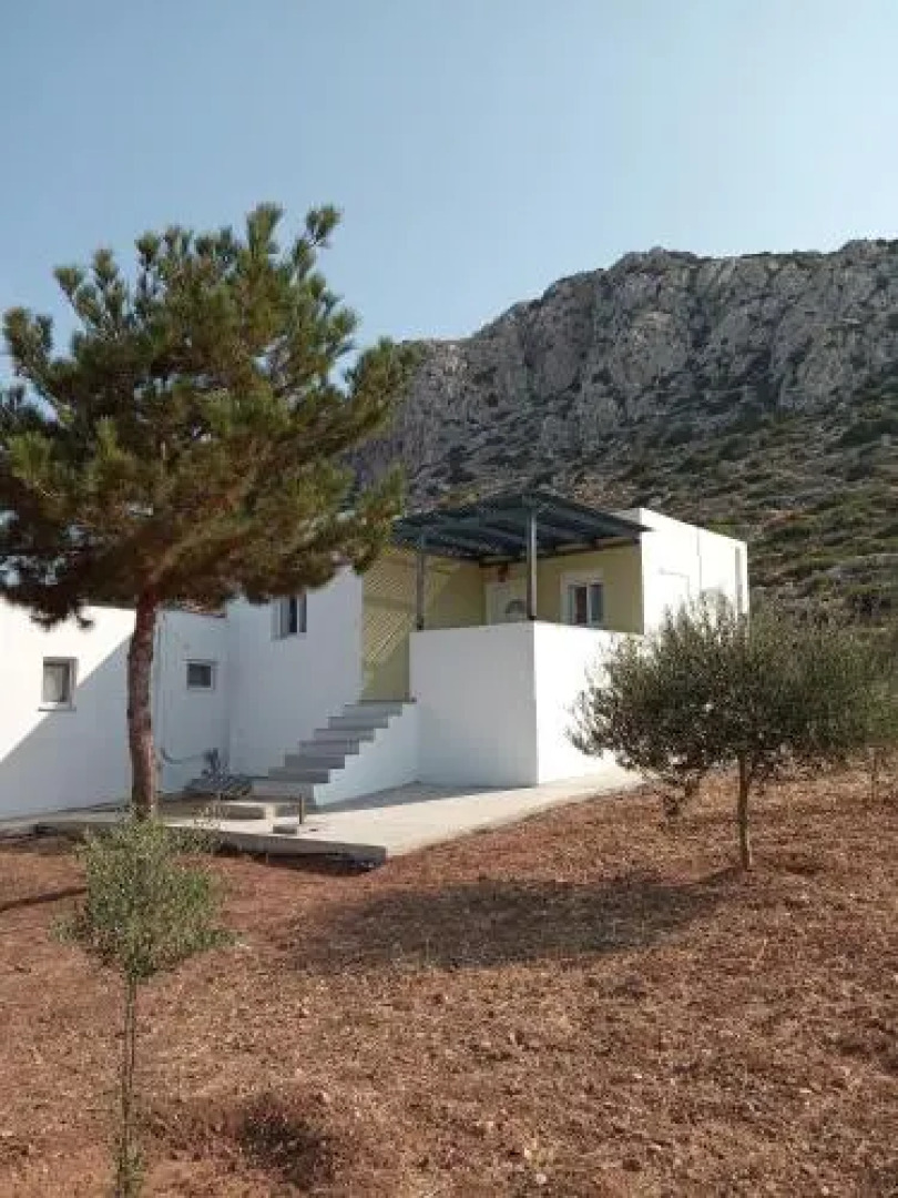 Albatros Studios & Apartments